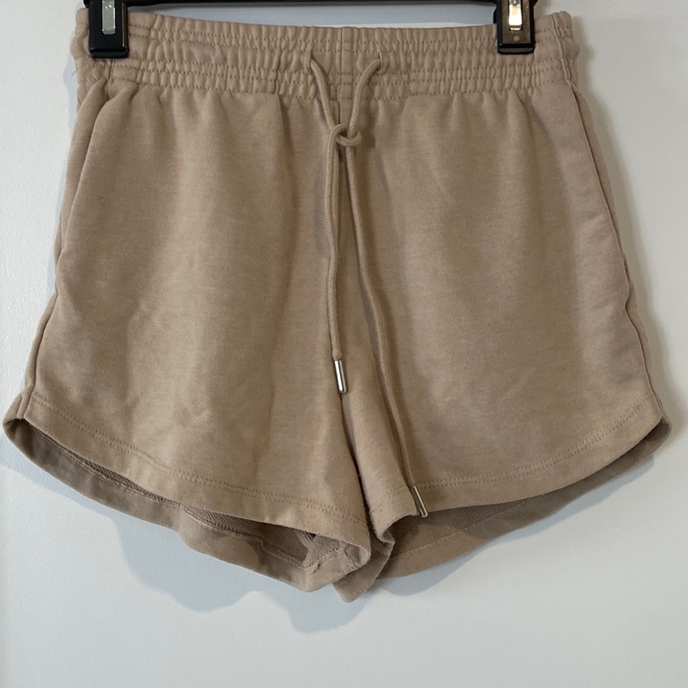 H&M Womens Shorts Size Small Tan Beige Drawstring Elastic Waist Comfortable